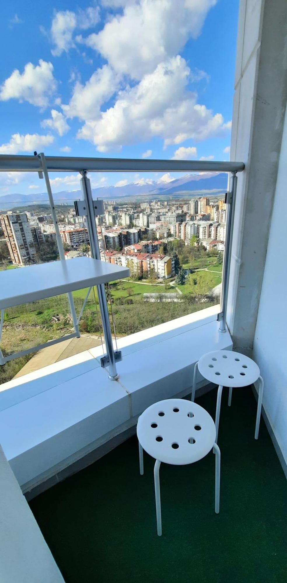 Luxury Condo On 18Th Floor With Pool, Fitness, Parking Included. Skopie Exterior foto