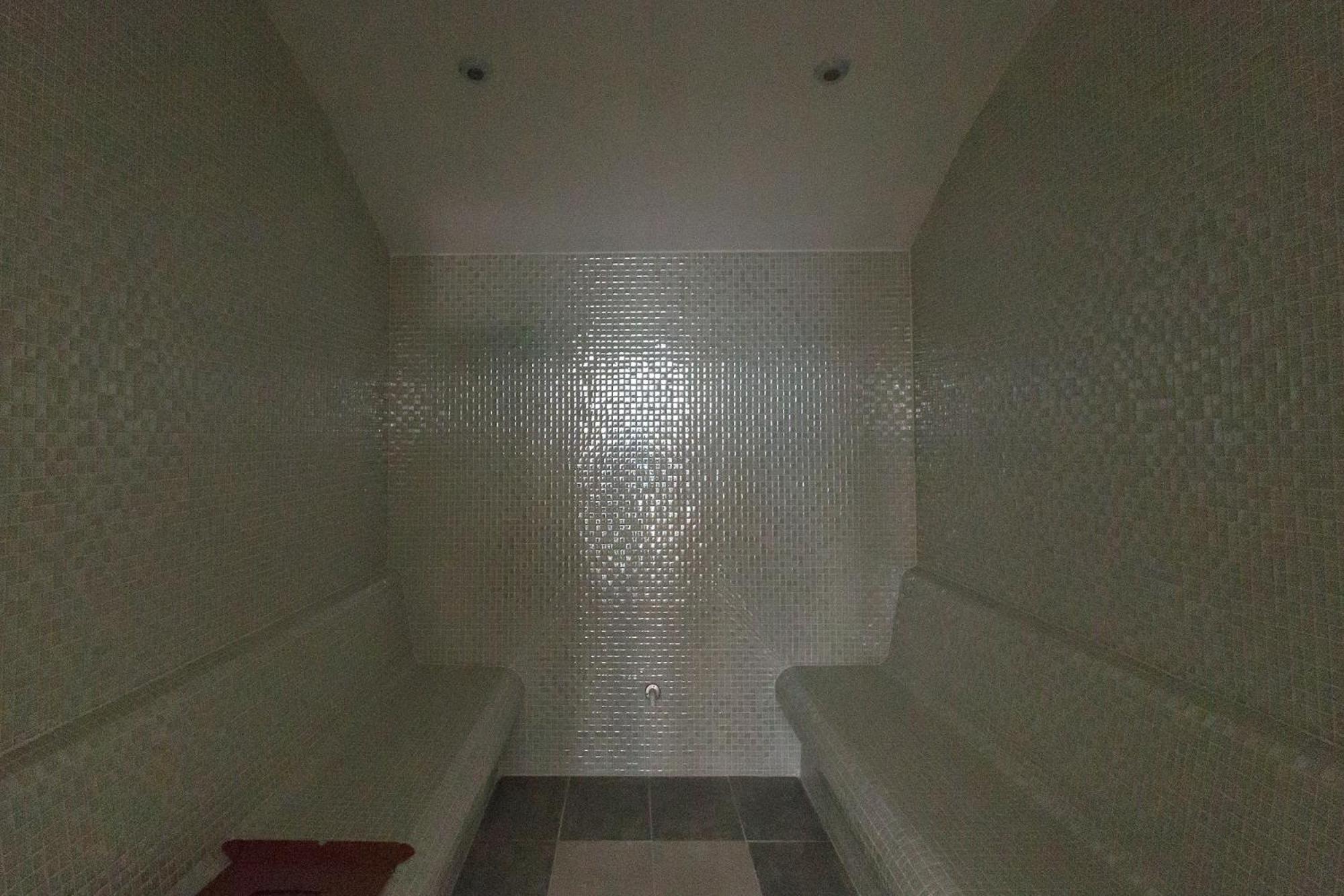 Luxury Condo On 18Th Floor With Pool, Fitness, Parking Included. Skopie Exterior foto